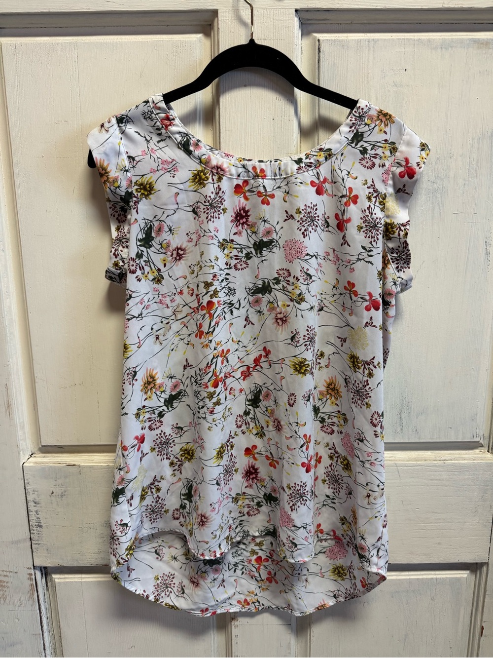 Women’s Pleione Floral Cap-Sleeve Blouse